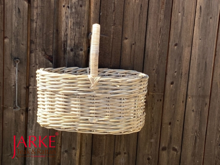 Einkaufskorb aus Rattan