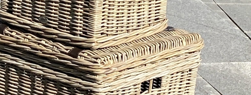 Rattan Box mit Holzrahmen, 2 Größen Rattan Box mit Holzrahmen, 2 Größen