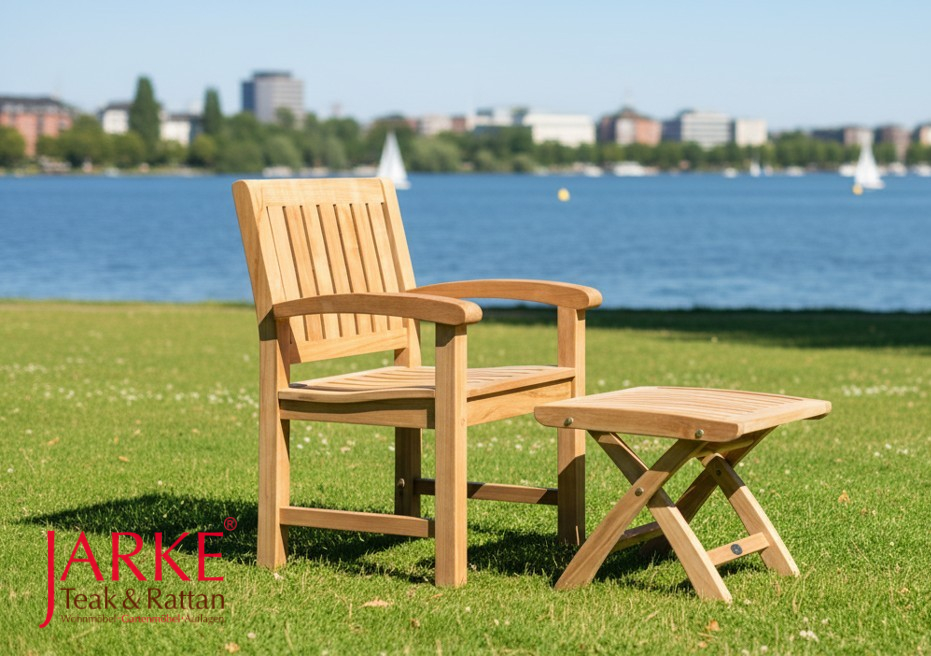 Ergonomischer Teak Sessel "Angulia"