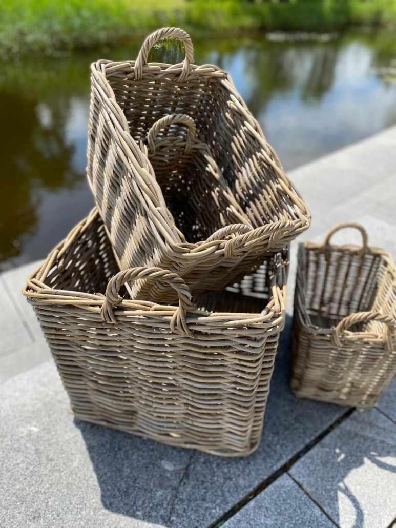 Runder Korb aus Rattan Kubo Grey bei Jarke Teak