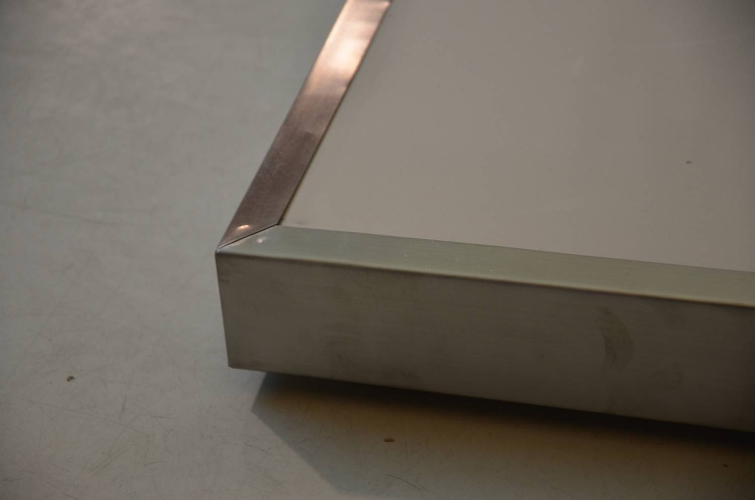 Moderner Schirmfuß, weiß, Keramik mit dem Gewicht von 50 kg