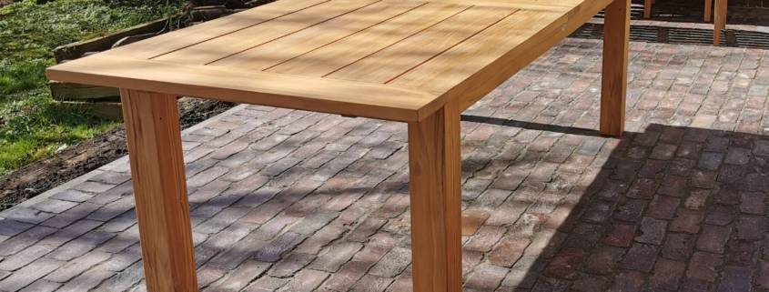 XL Ausziehtisch aus Teak