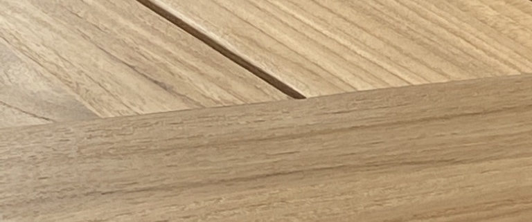 Teak Tisch Gigant