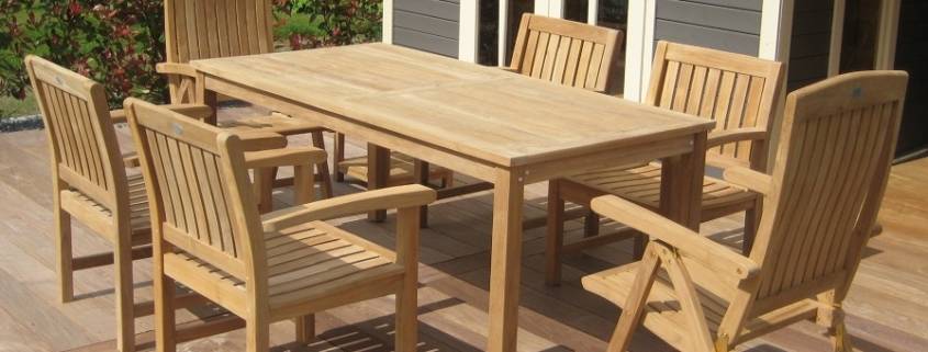 Massive Teak Gruppe