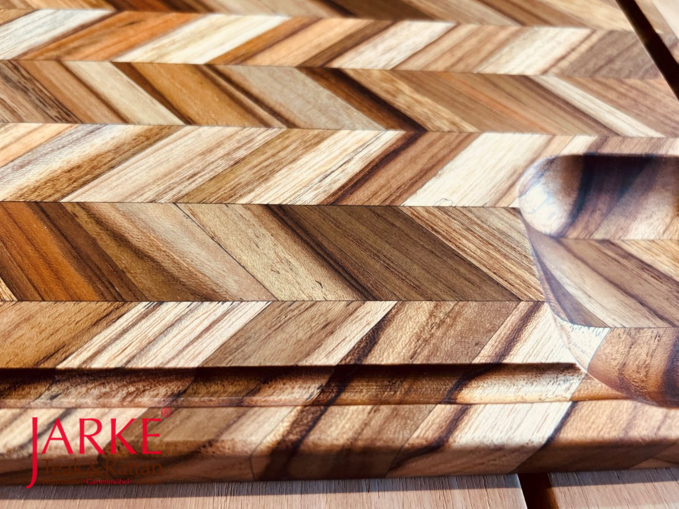 Teakholz Schneidebrett/ Holzbrett in 2 Größen verfügbar