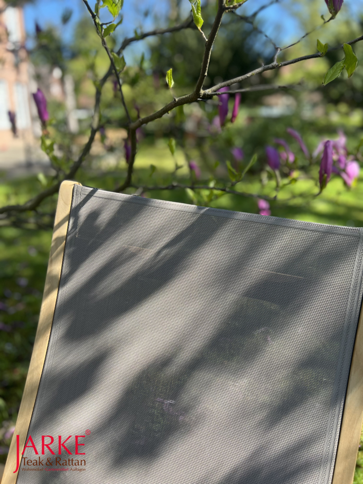 Teak Hochlehner, Bespannung aus einem wetterfestem Outdoorgewebe, Taupe