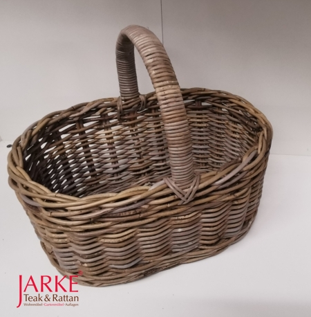 Einkaufskorb aus Rattan