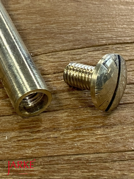 Hülsenschraube aus Messing