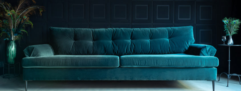 Hochwertige Polstermöbel wie Sofa, Sessel, Loungegruppen, Barhocker in vielen Designs und großer Stoffvielfalt