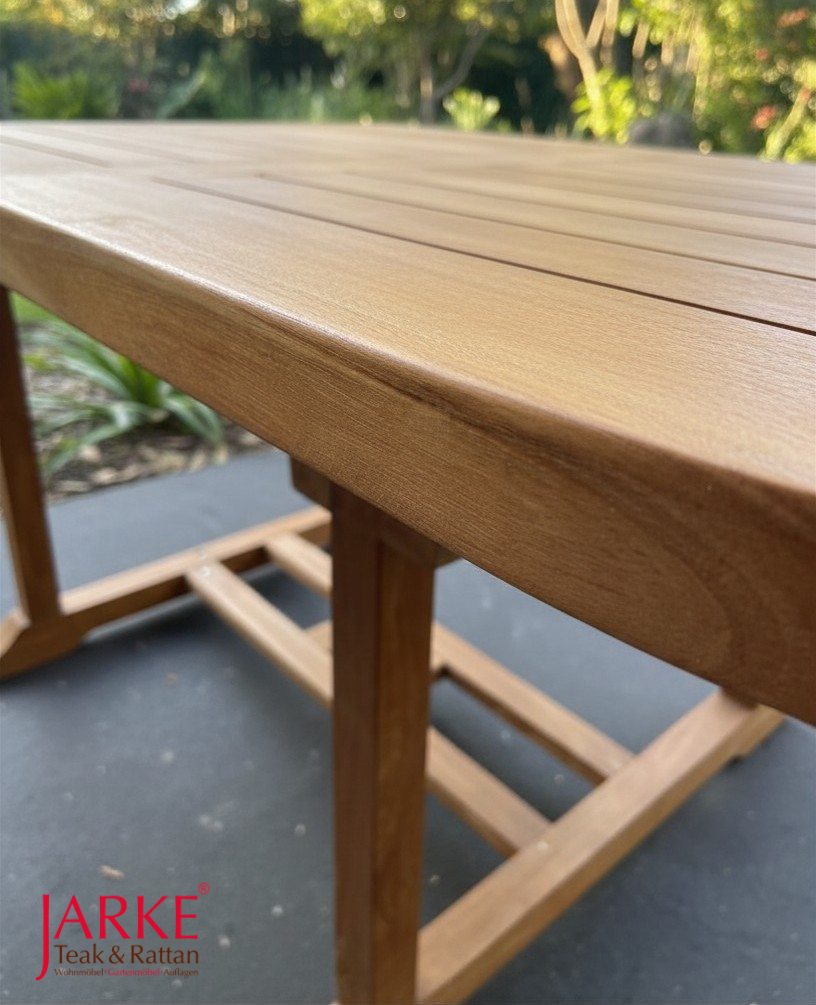Teak Ausziehtisch de Lux mit dicker Tischplatte von 4 cm