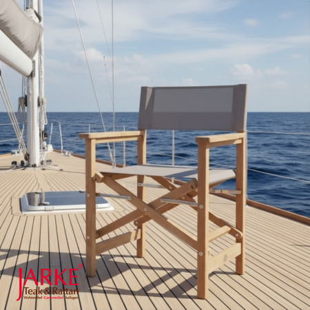 Teak Regiestuhl Bristol auf Segelyacht