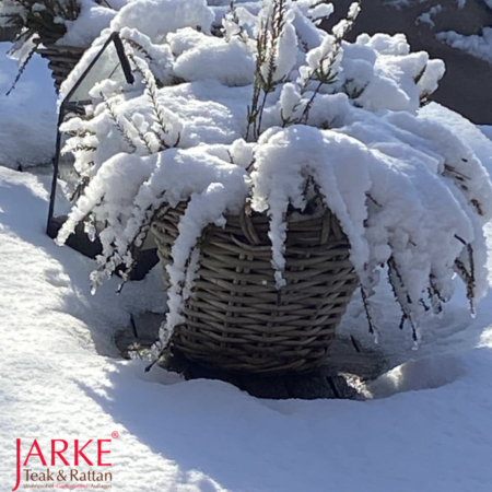 Rattan & Kubu Sofa, Sessel, Körbe, Pflanzenkübel u.v.m