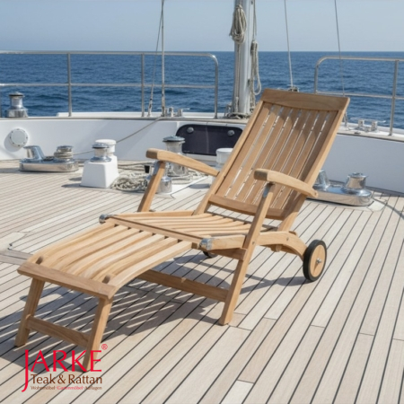 Teak Deckchair Hafen Hamburg