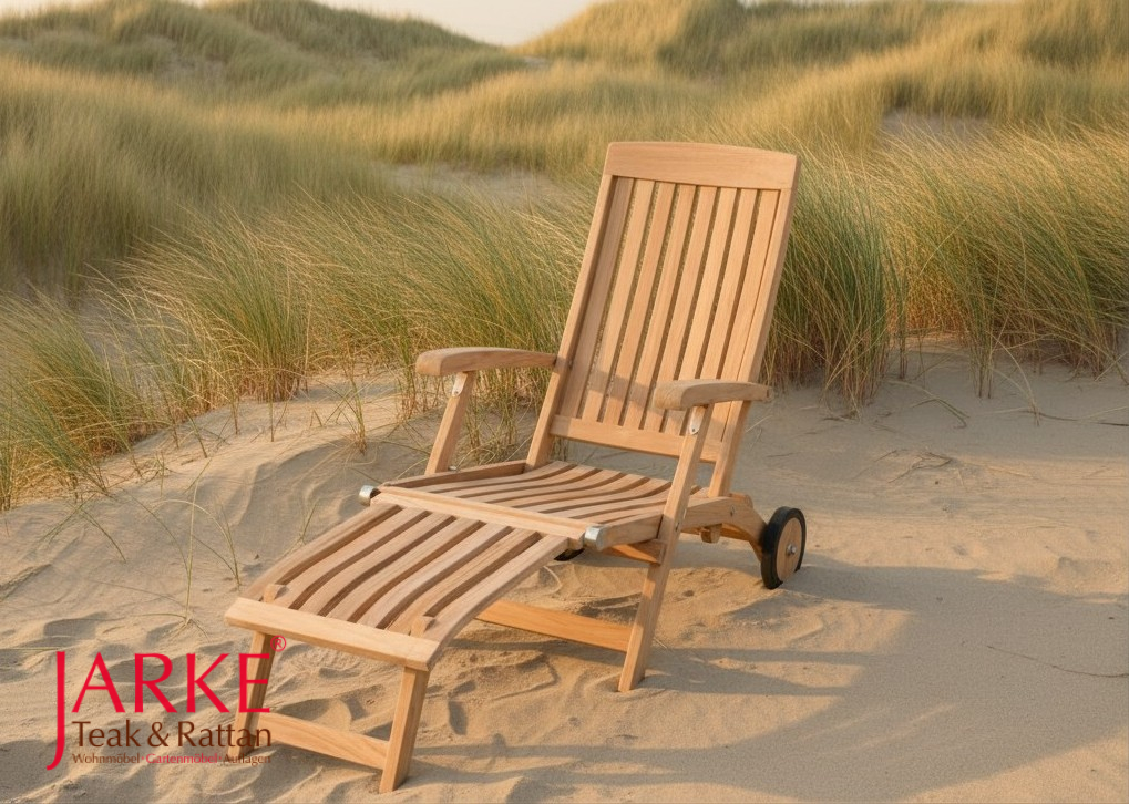 Teak Deckchair Hafen Hamburg