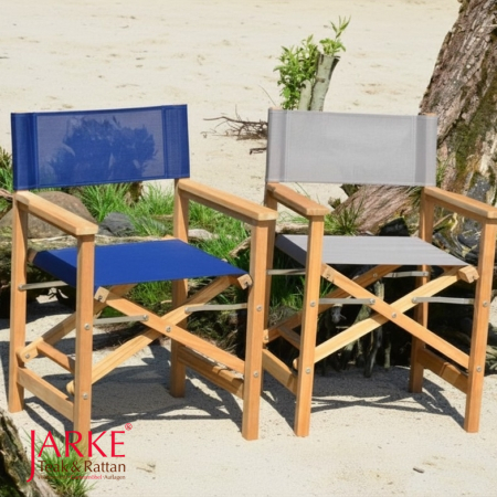 Teak Registühle am Elbstrand